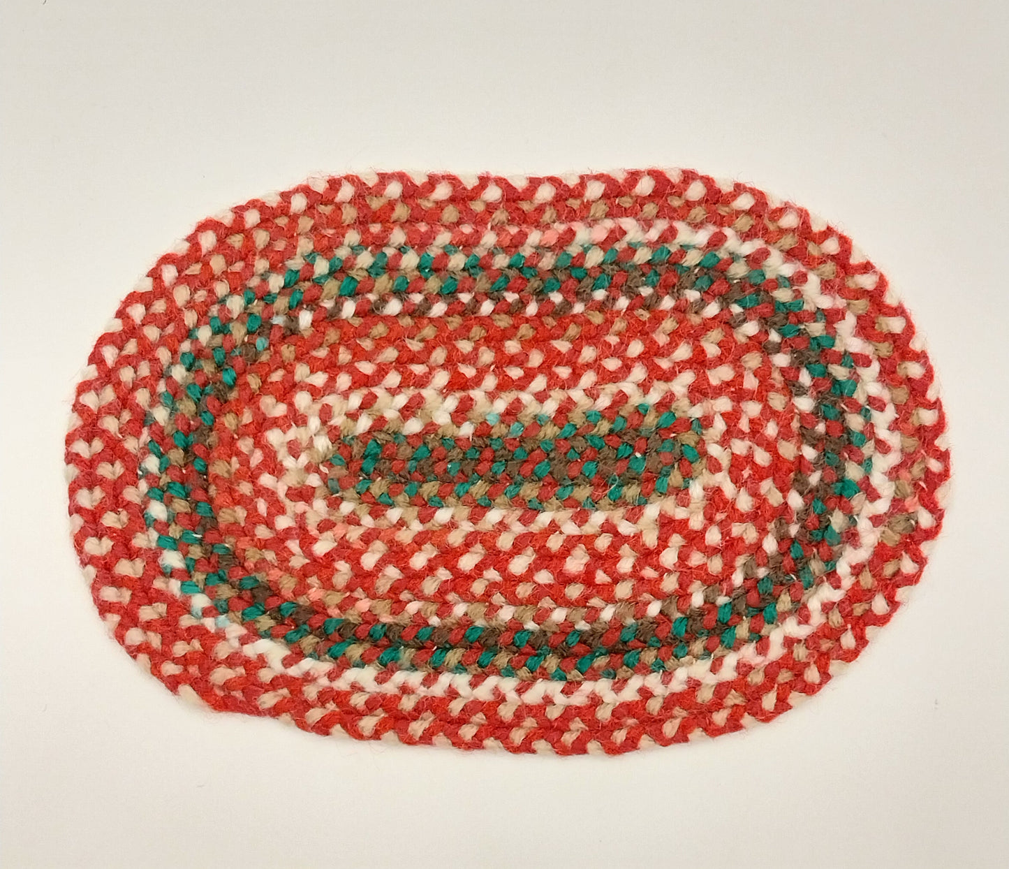 CPW128, Braided Rug, Christmas Colors