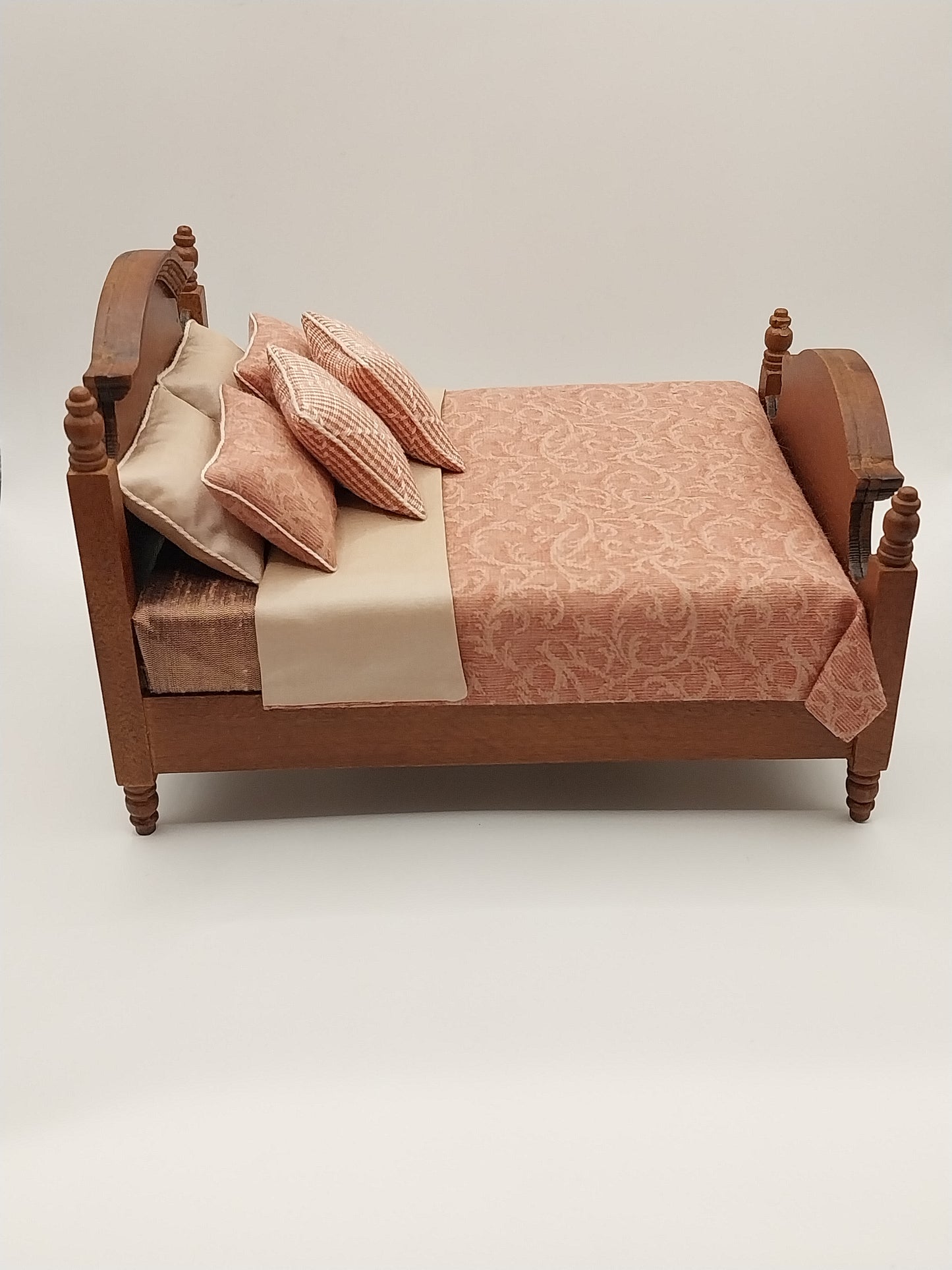 Double Bed, Dressed, NWN, Coral