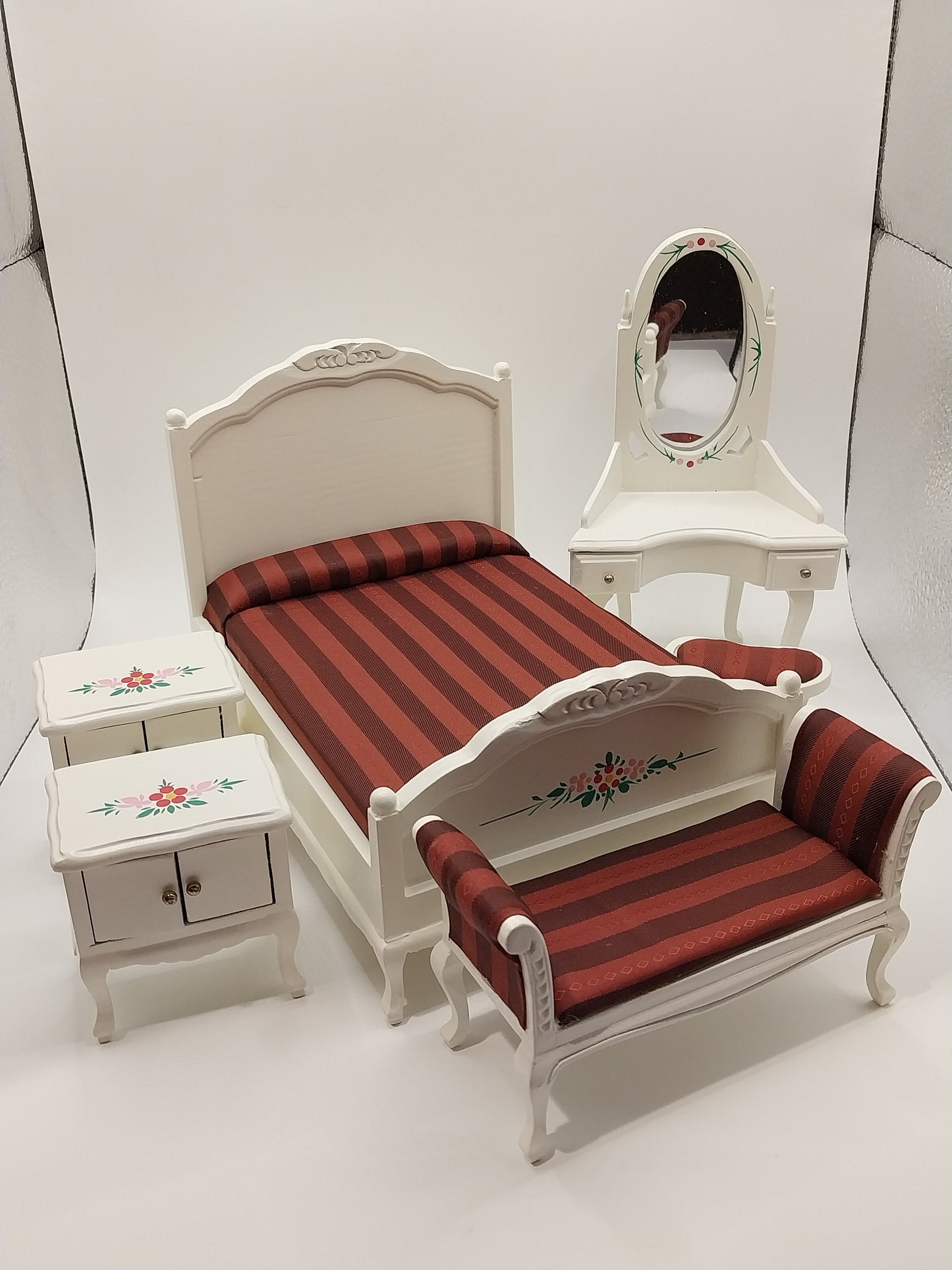 Bedroom Set, Ivory Floral, 6pc