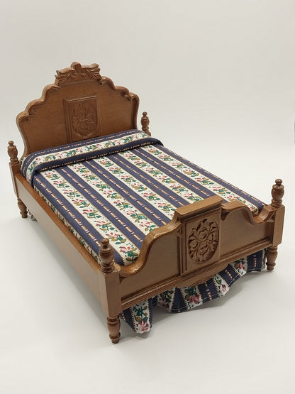 Carved Double Bedroom Set, 3pc, Walnut
