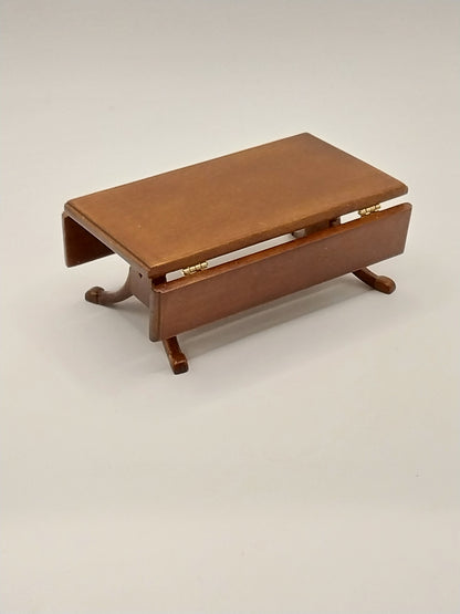 I Love Lucy, Coffee Table, Walnut