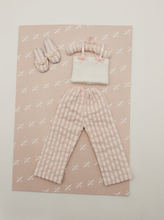 CPS0095, Ladies Pajamas With Slippers & Hanger
