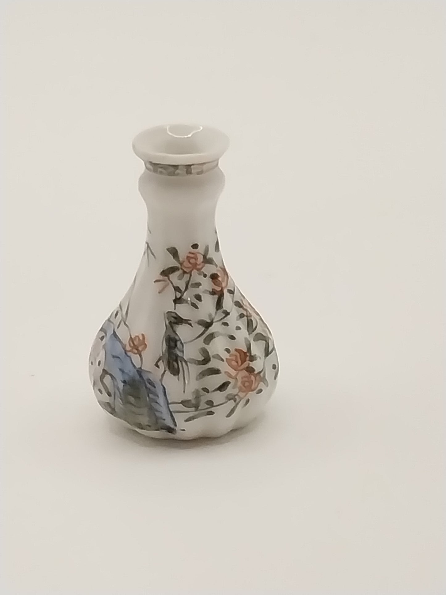 Porcelain Vase, Canton Bird