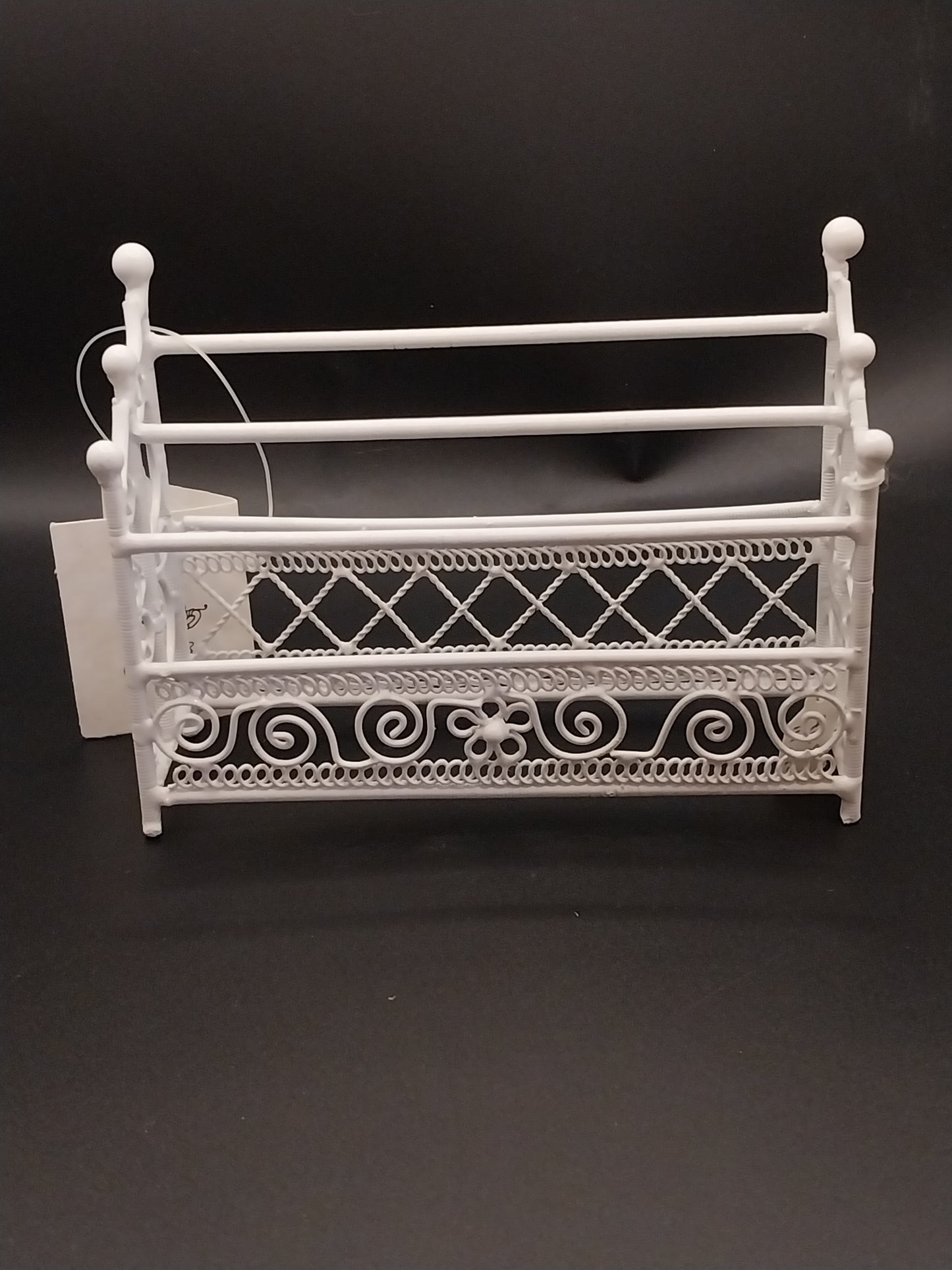 White Metal Quilt Rack