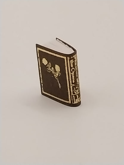 1/2" Scale Books, Assorted