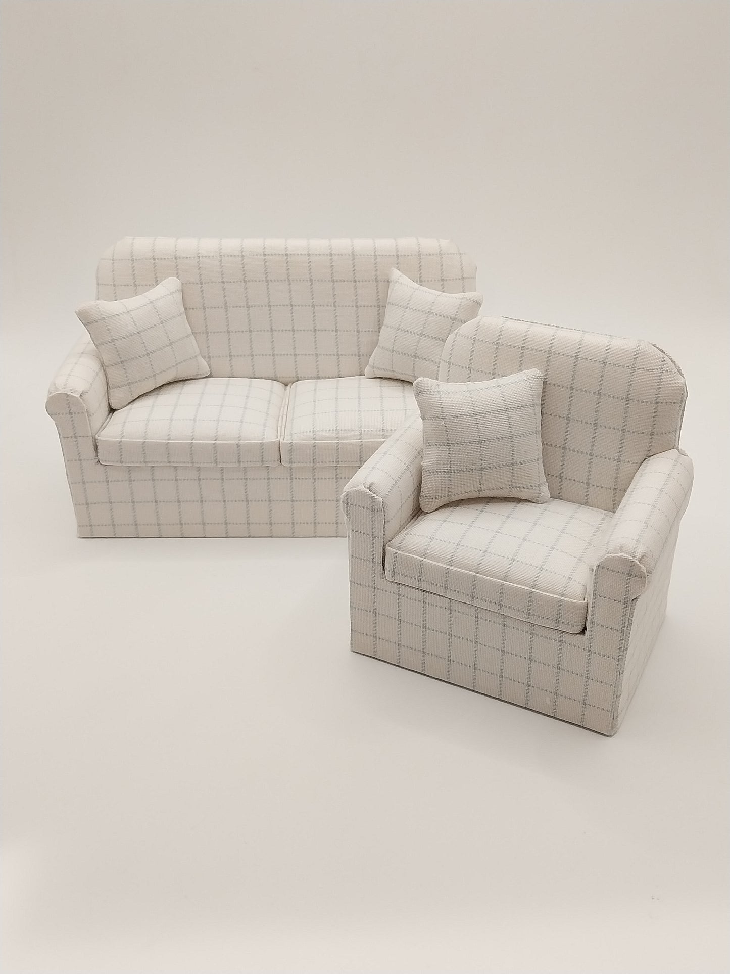 Living Room Set, Cream & Blue Square, 2pc