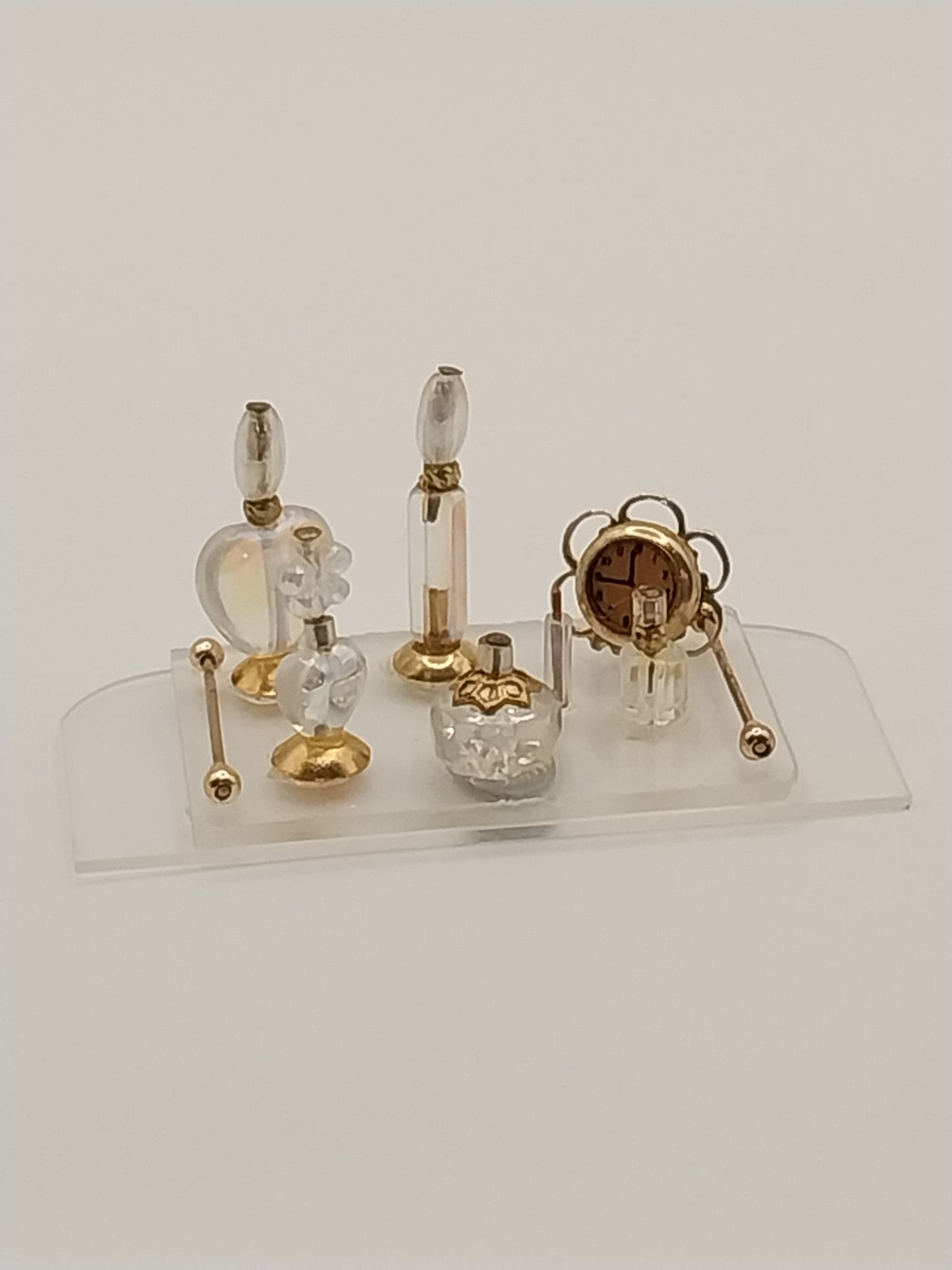 Perfume Tary With Perfume & Clock