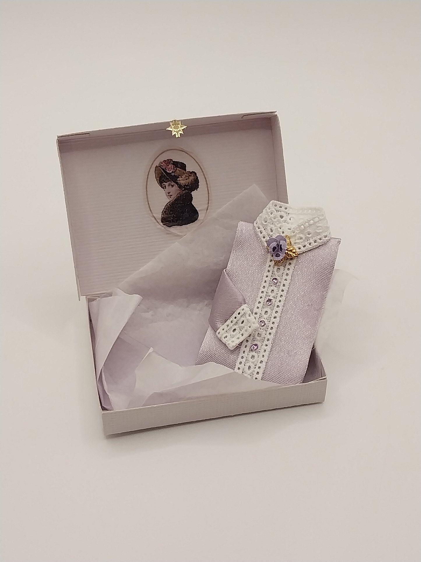 Blouse in Box, Lavender