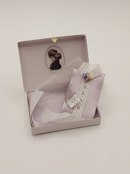 Blouse in Box, Lavender