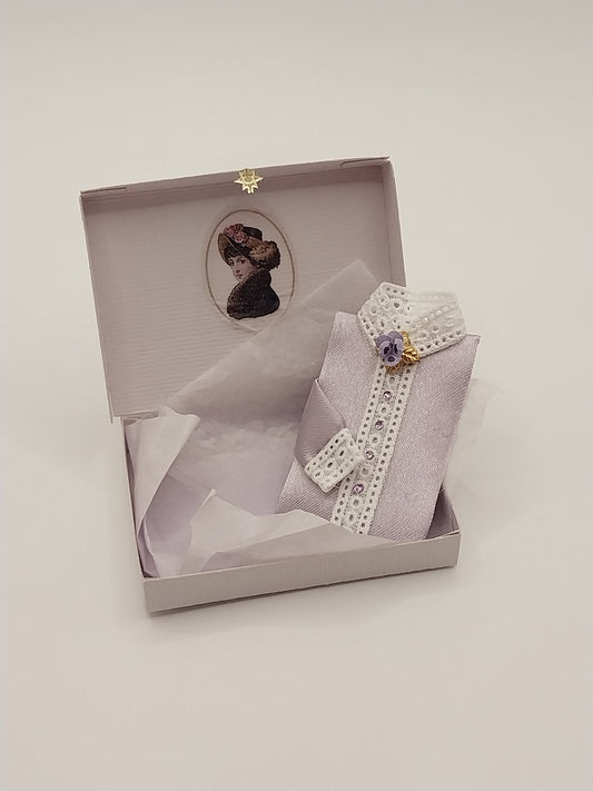 Blouse in Box, Lavender