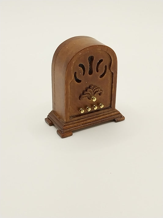1930 Radio, Walnut