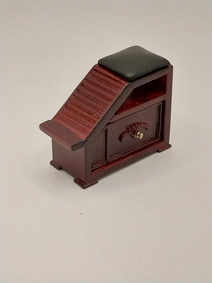 Emporium Shoe Fitting Stool, Mahogany
