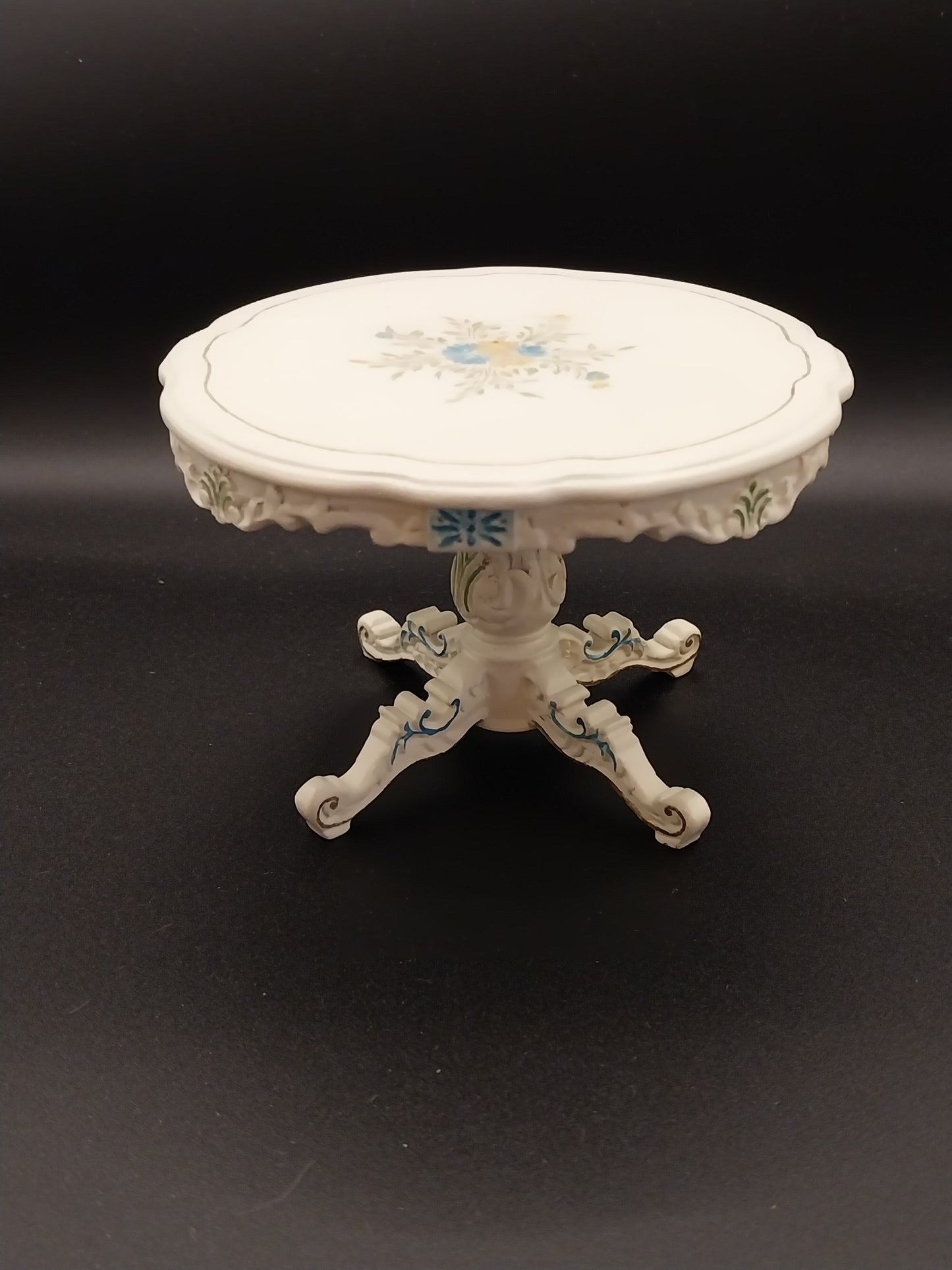 Victorian Round Table & Chairs, Handpainted