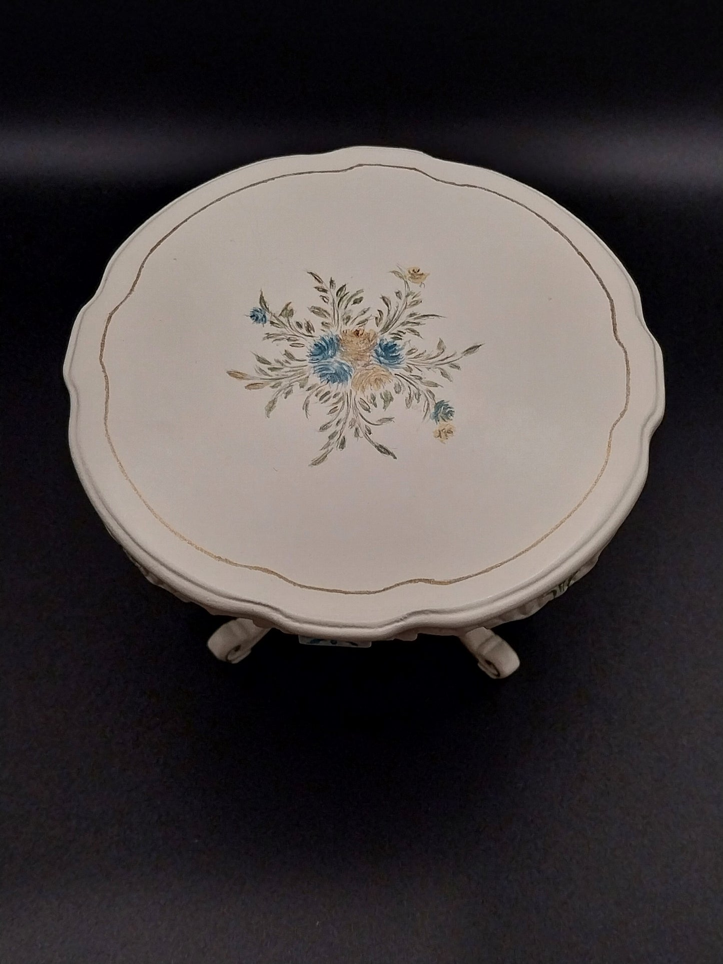 Victorian Round Table & Chairs, Handpainted