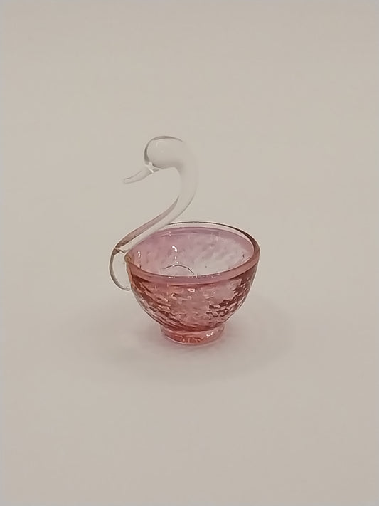 CRH1171, Swan Bowl, Cranberry