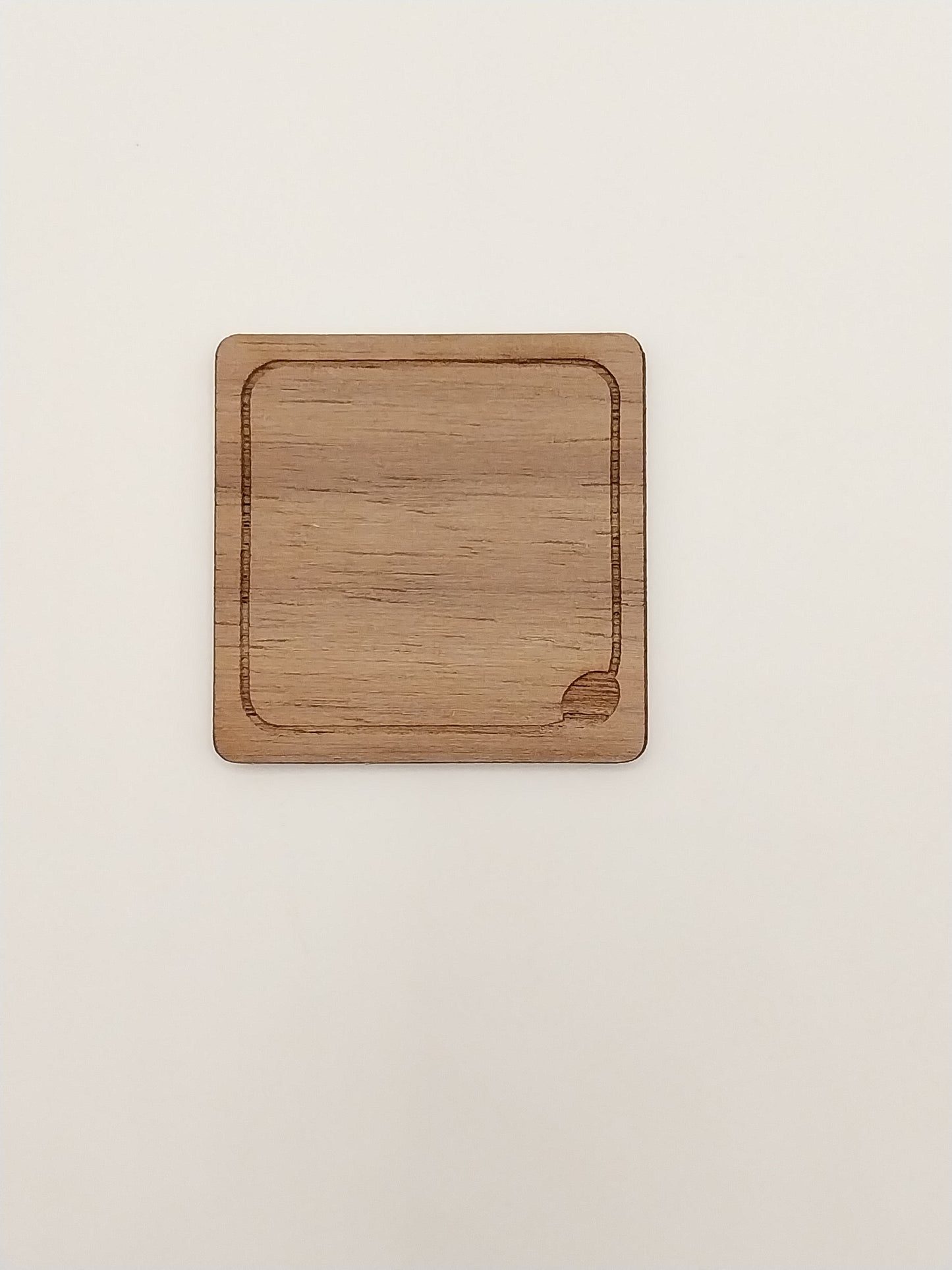CRH1167, Cutting Board, Square, Walnut