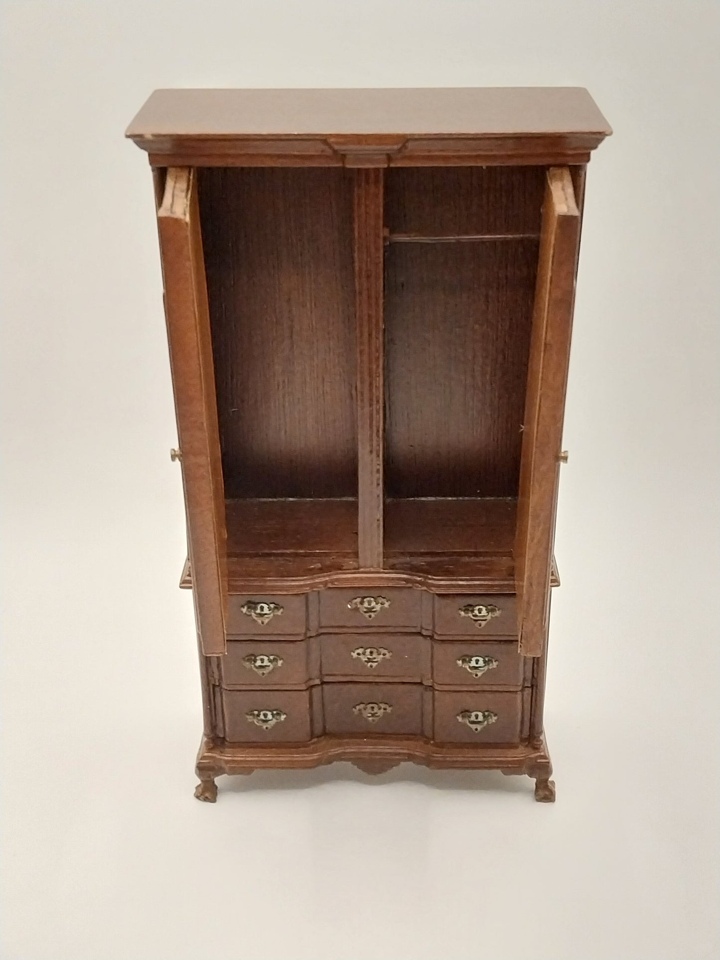 Wardrobe, Walnut