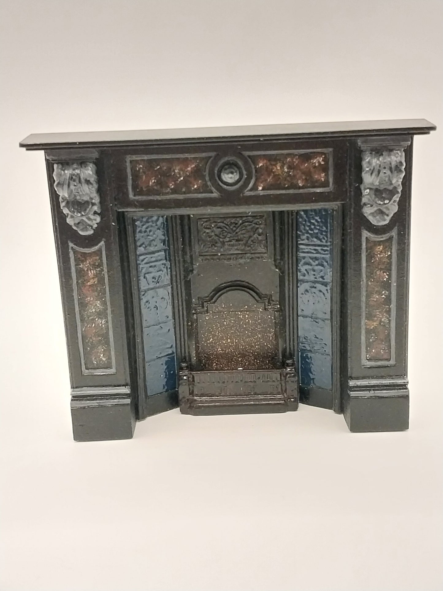 Late Georgia Victorian Fireplace Mantel, Slate, Faux Panels