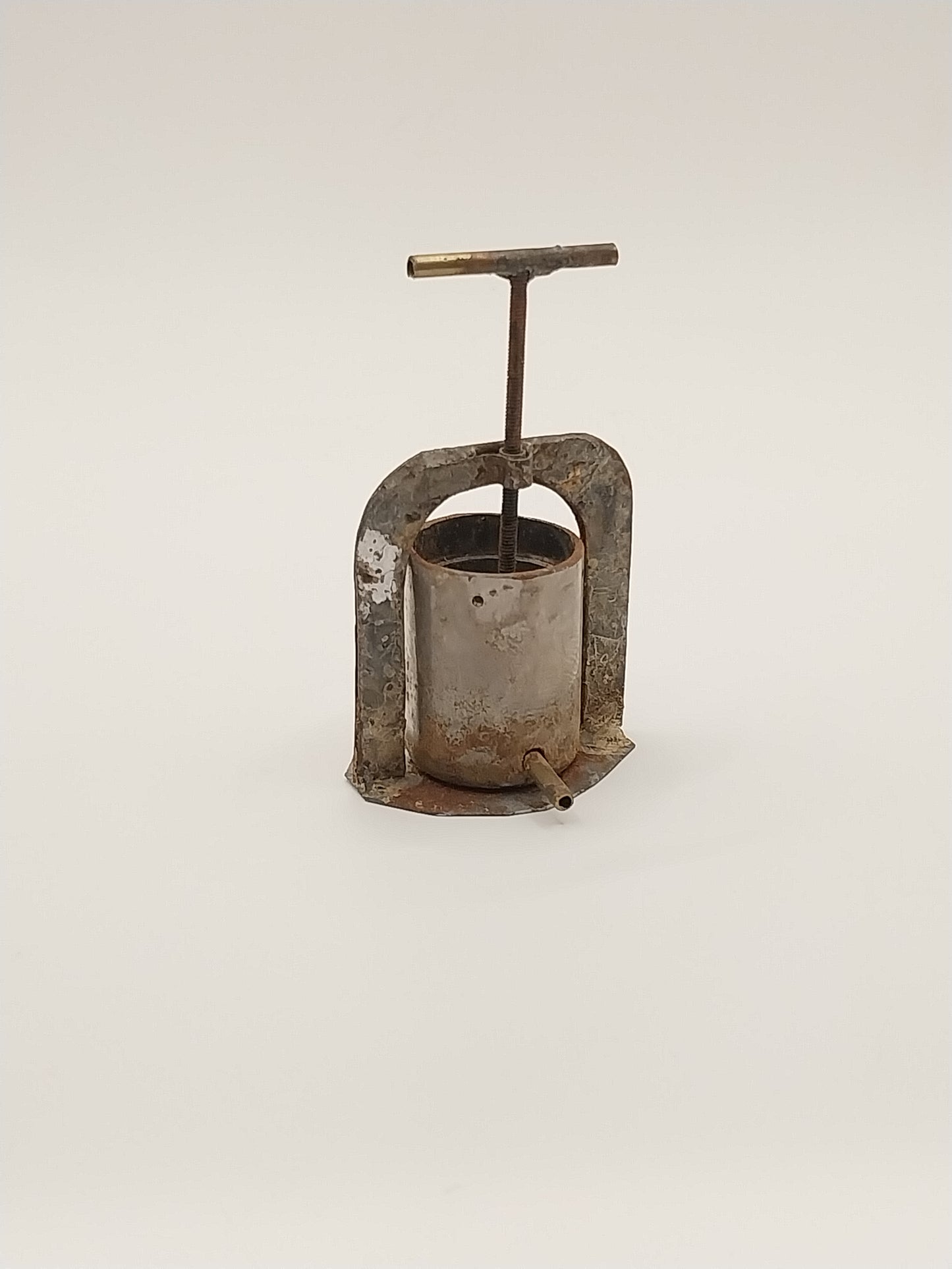 Small Wine Press, Handmade, A