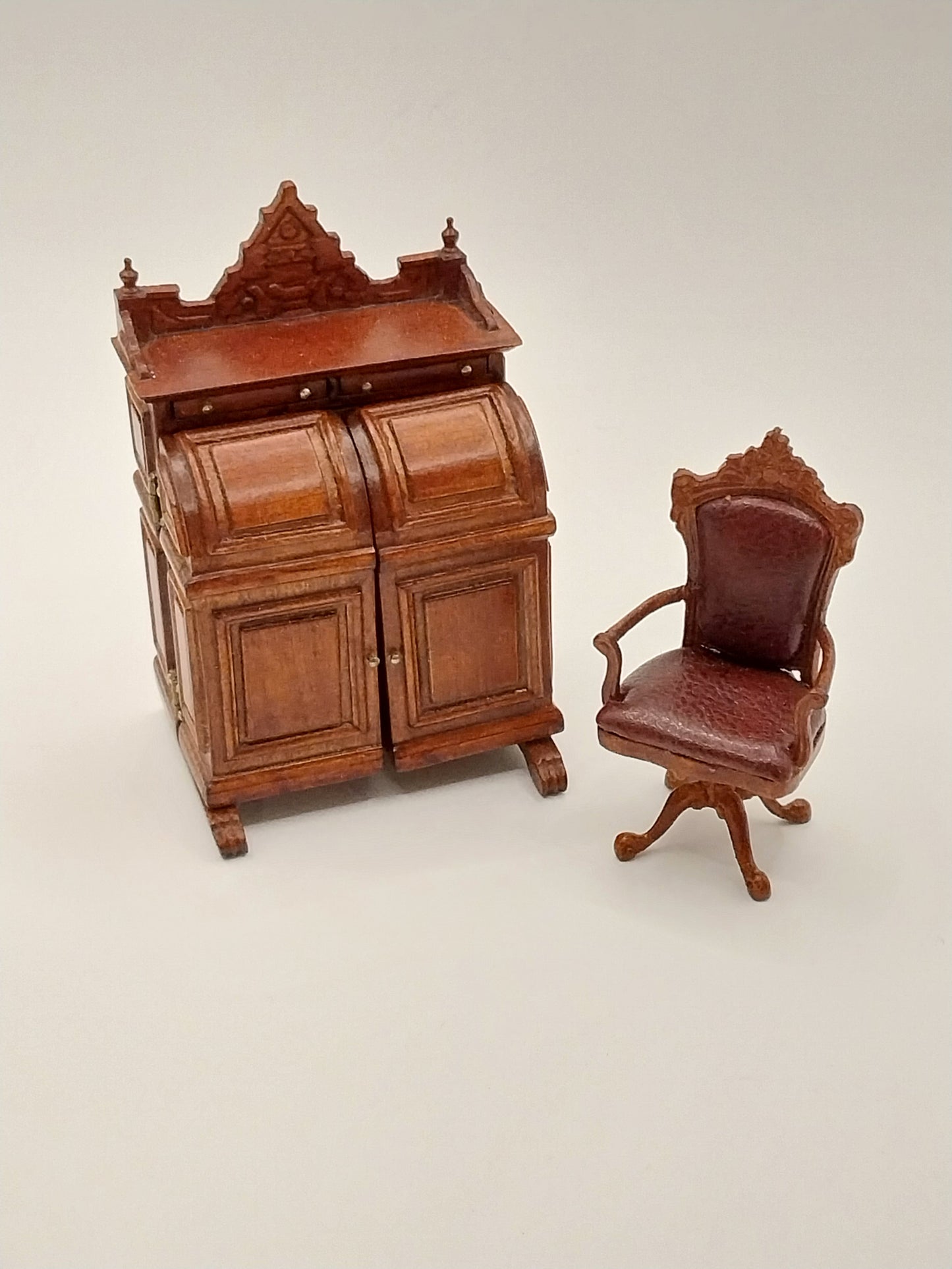 1/2" Scale Wooten Desk & Chair, New Walnut