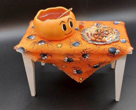 Halloween Table Setup w/ Punch