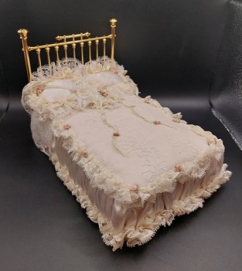 Fancy Double Brass Bed, Dressed, Cream Silk with Pink Roses