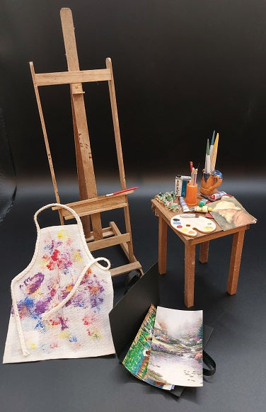 Artist Table, Easel, Apron