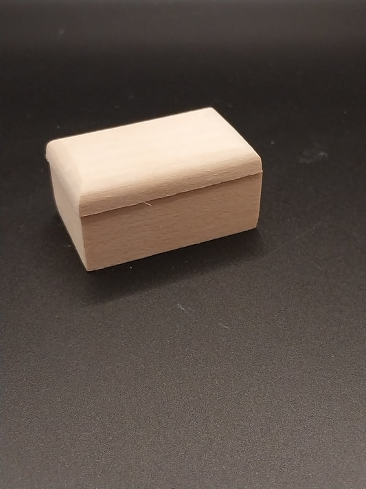 1/2" Scale Trunk, Flat Top