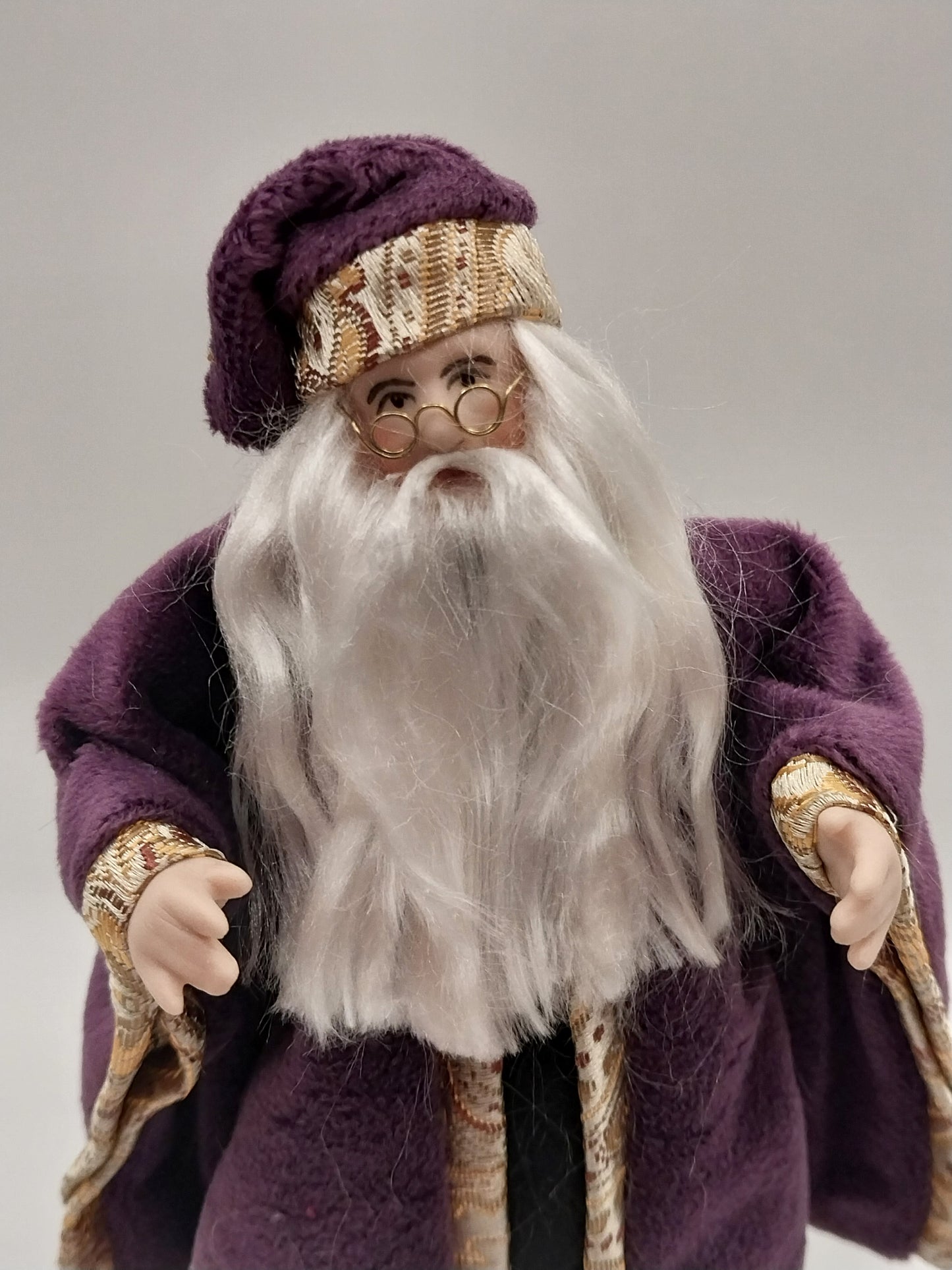 Professor Dumbledore, Purple Robe