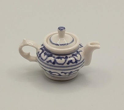 Tea Pot, Porcelain, Blue & White