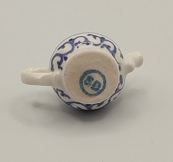 Tea Pot, Porcelain, Blue & White