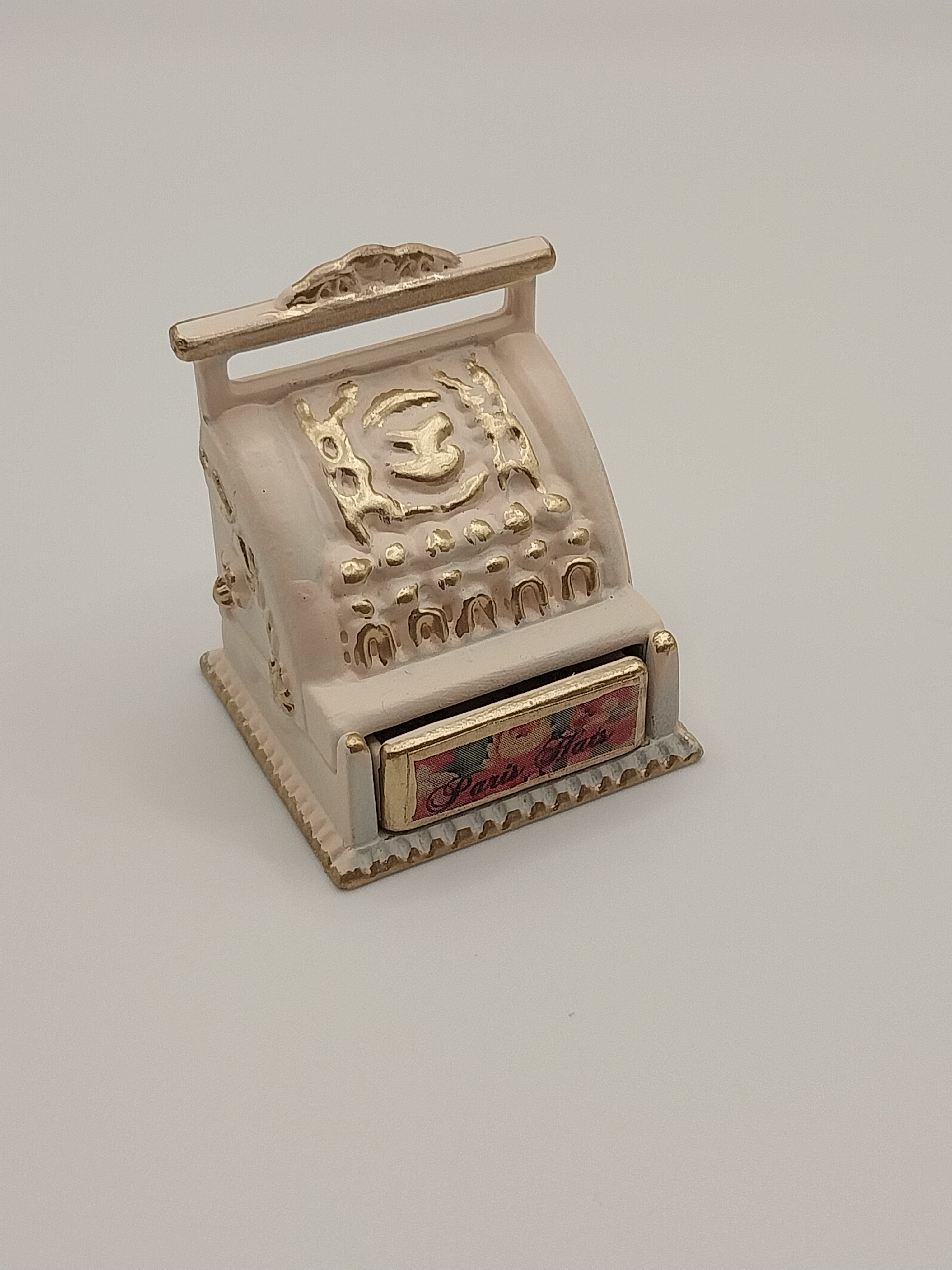Pink Register Antique Cash Register, Pink – Miniature Designs, Inc.