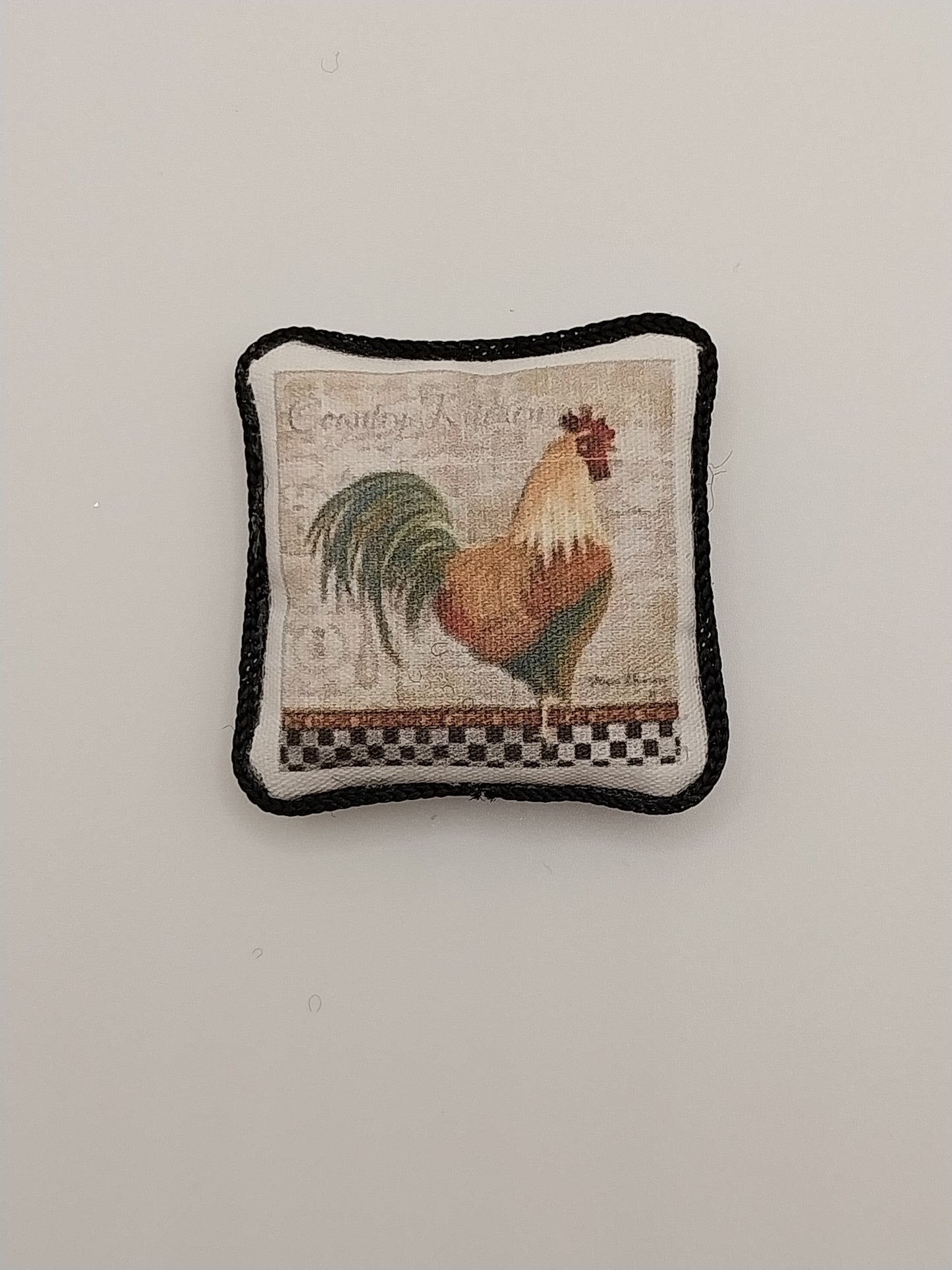 Pillow, Rooster