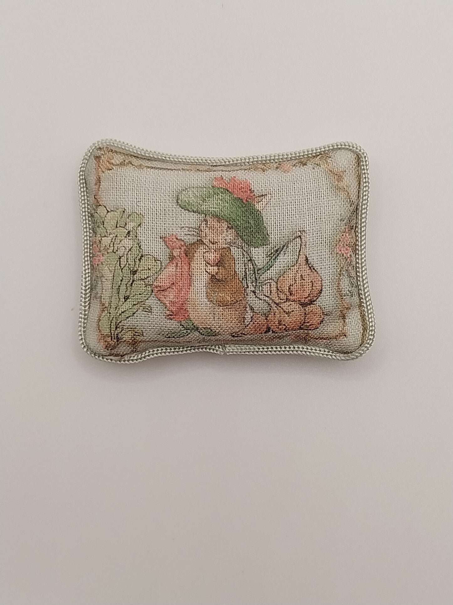 Pillow, Benjamin Bunny, Green