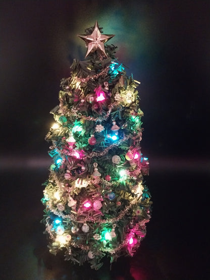 Christmas Tree, Traditional with Assorted Ornaments & Lights