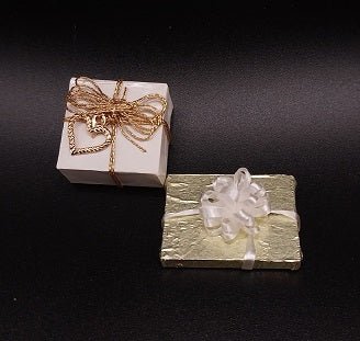 Gift Set, 2 Gifts, Assorted, Discontinued