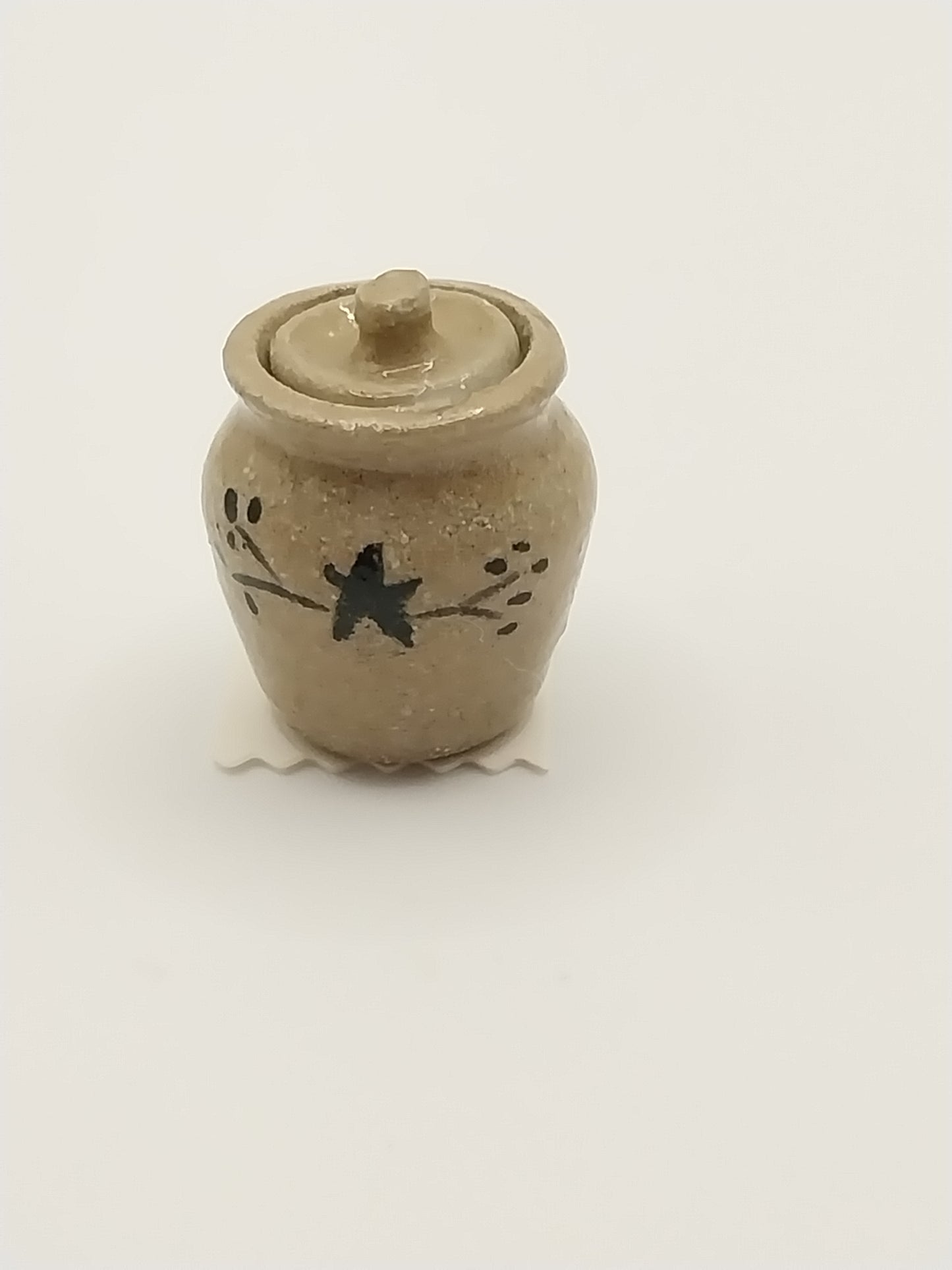 Jar with Lid, Pottery, Tan, Star