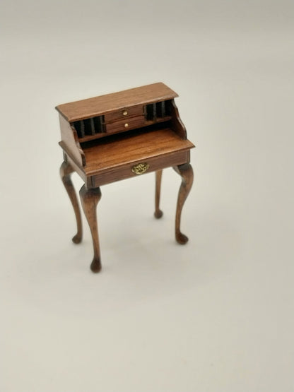 1/2" Scale Queen Anne Desk, Walnut