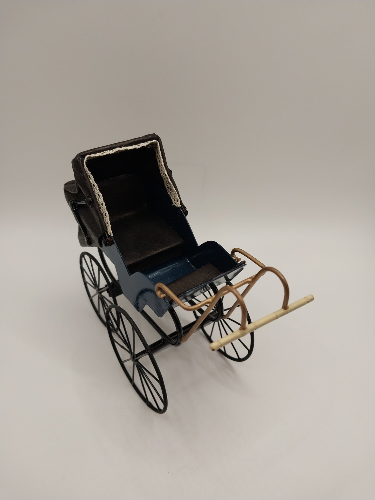 English Carriage Pram, 2 Seater