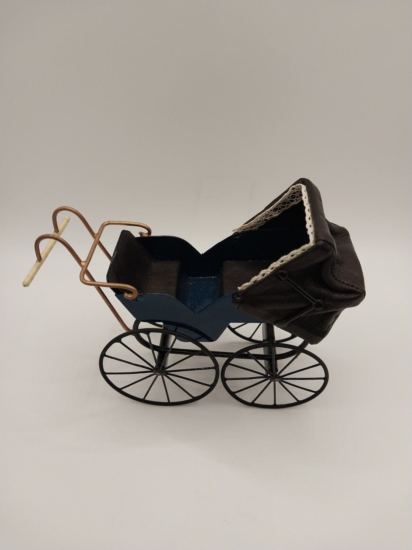 English Carriage Pram, 2 Seater