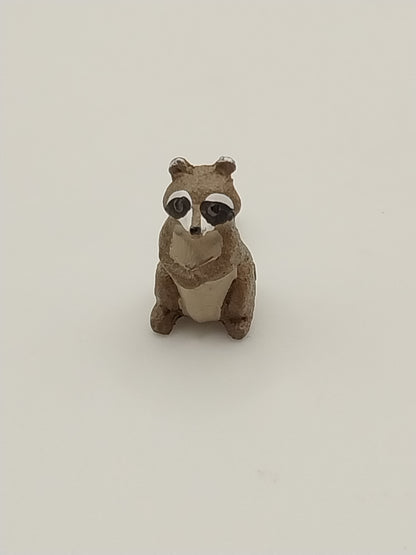 1/2" Scale Raccoon