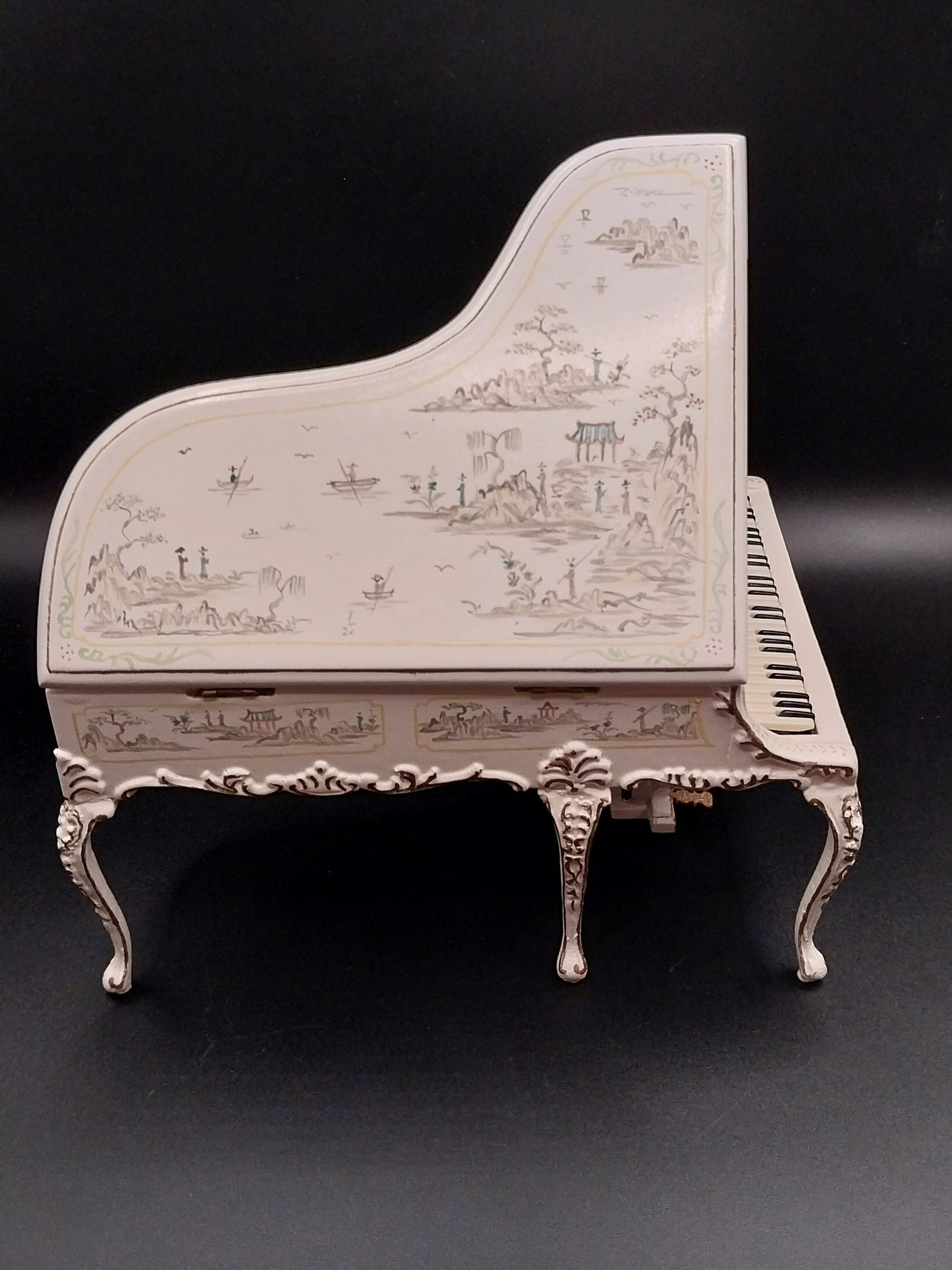 CSK121, Parlor Grand Piano & Stool, Handpainted