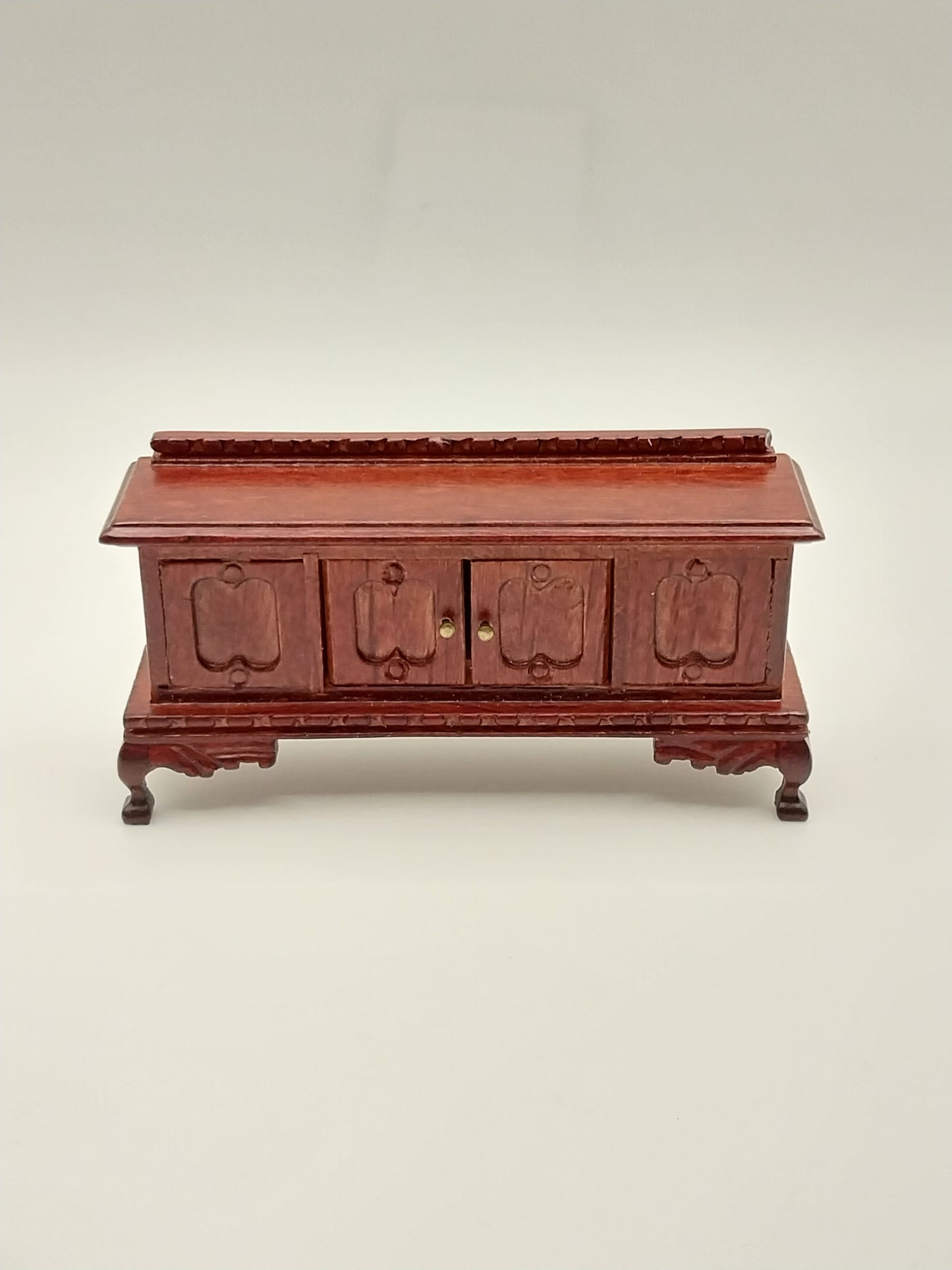 1/2" Scale Sideboard Buffet, MH