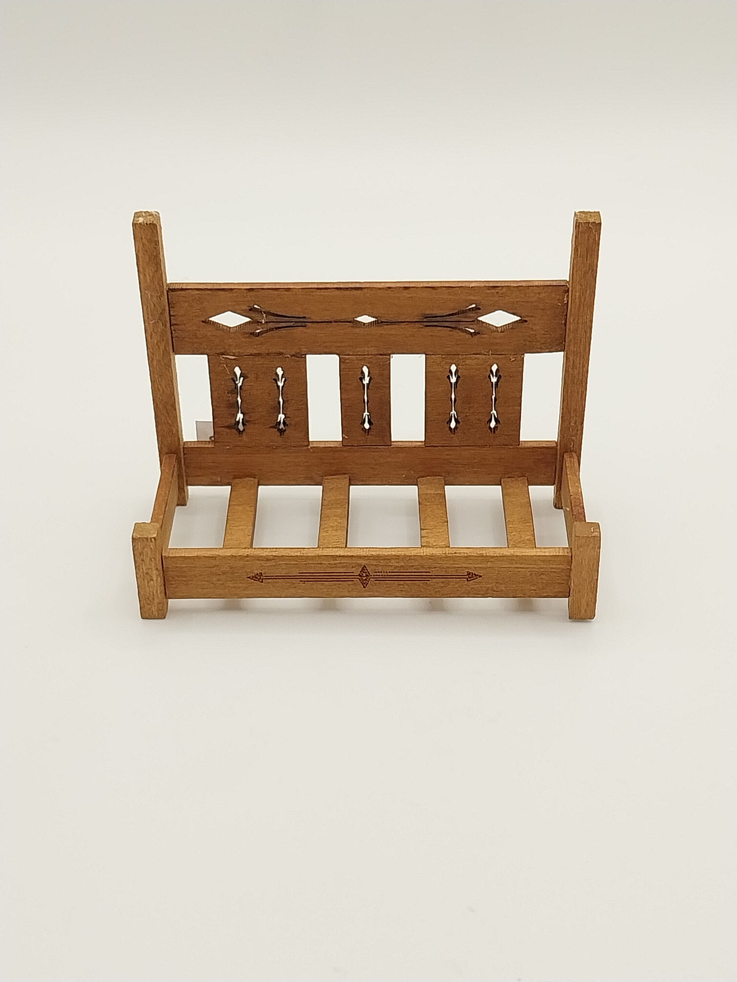 1/2" Scale Southwest Bench, WN