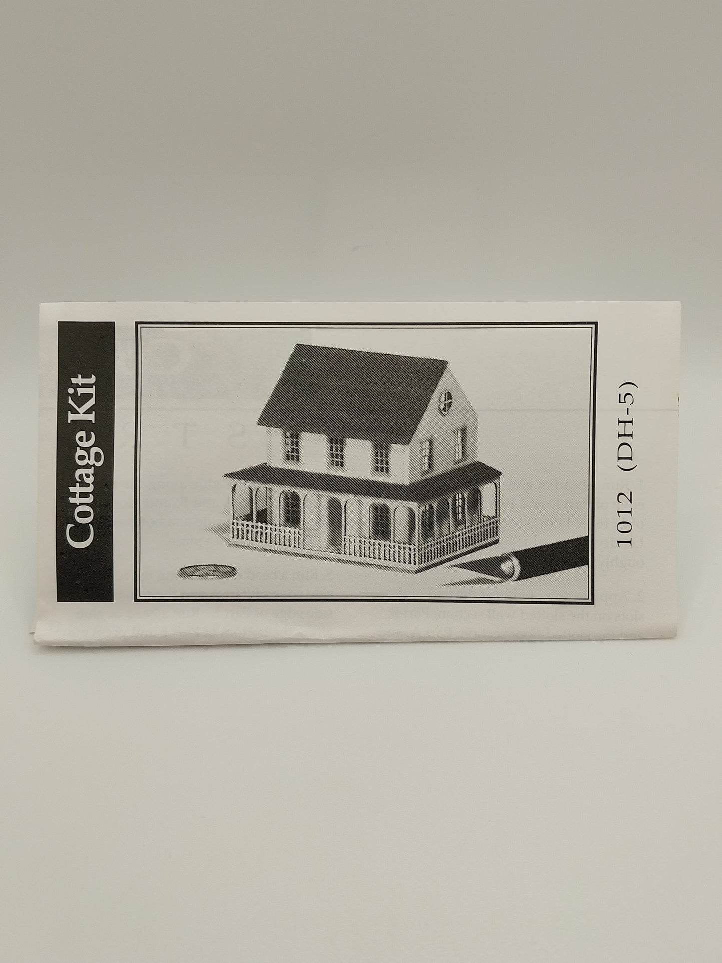 1/144" Scale Cottage Kit (Dh5)