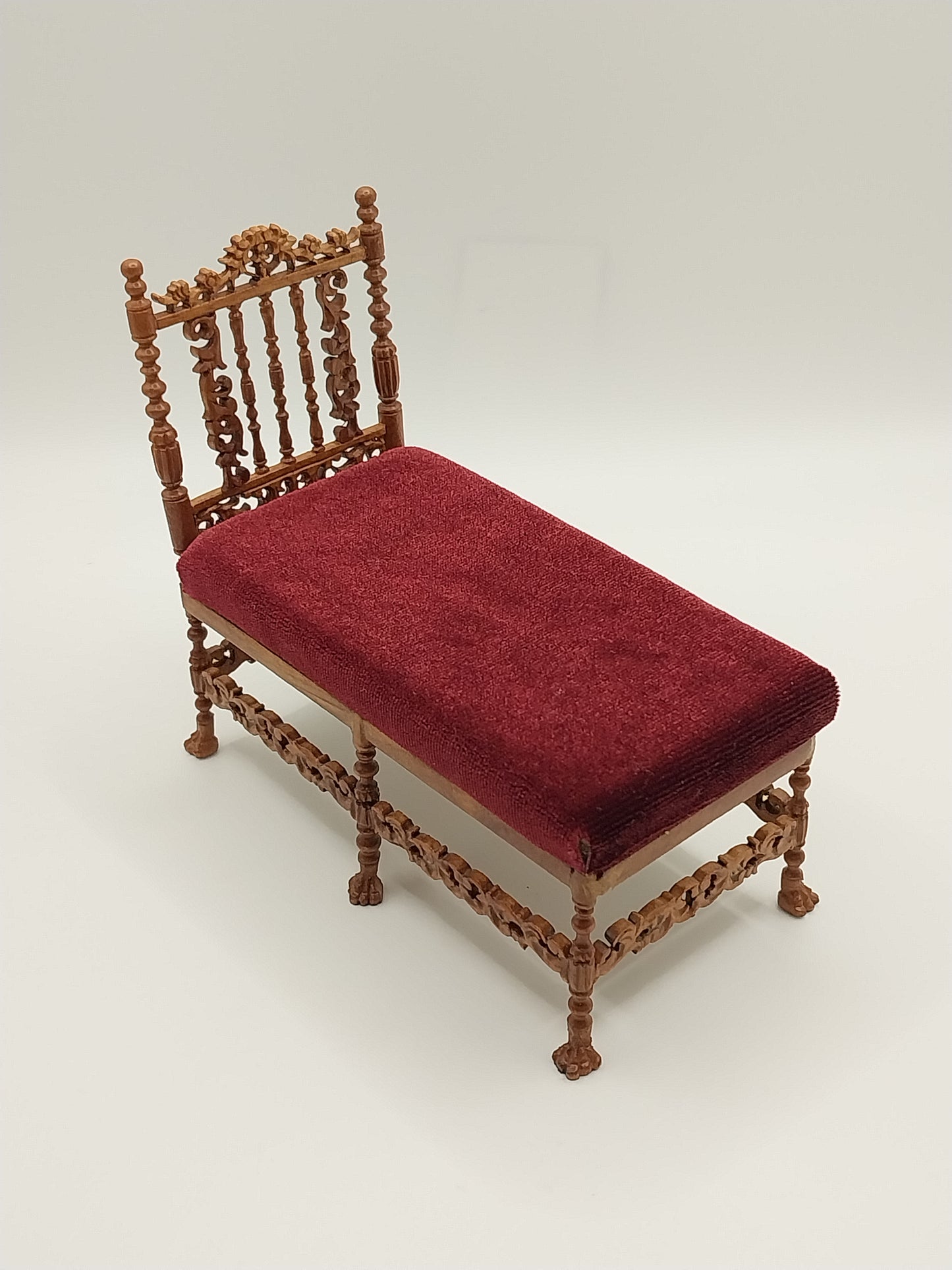 Wexburg Chaise, Walnut, Red Velour