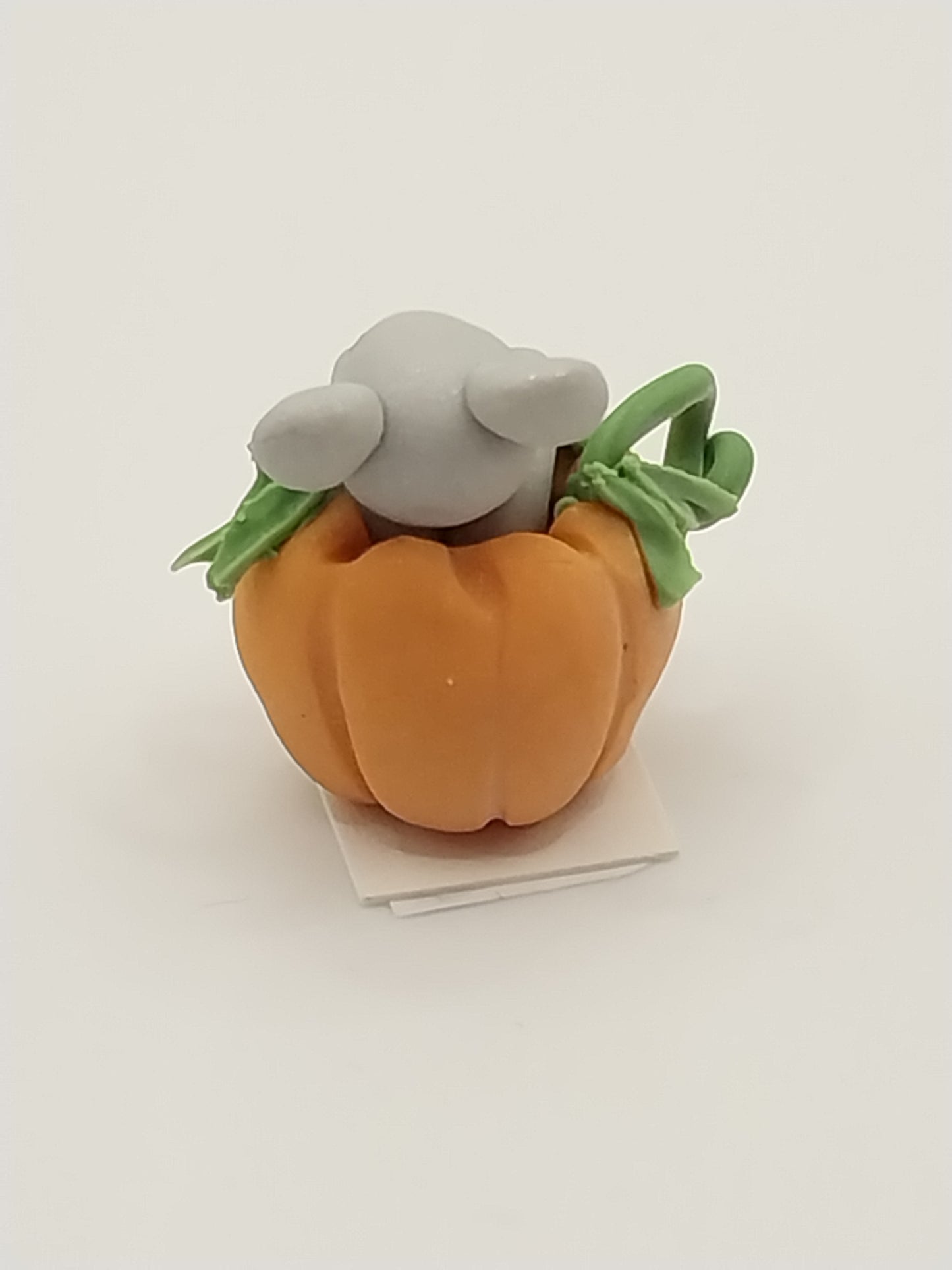 Mouse In Pumpkin, Fimo