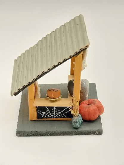 1/4" Scale Halloween Selling Craft Hut