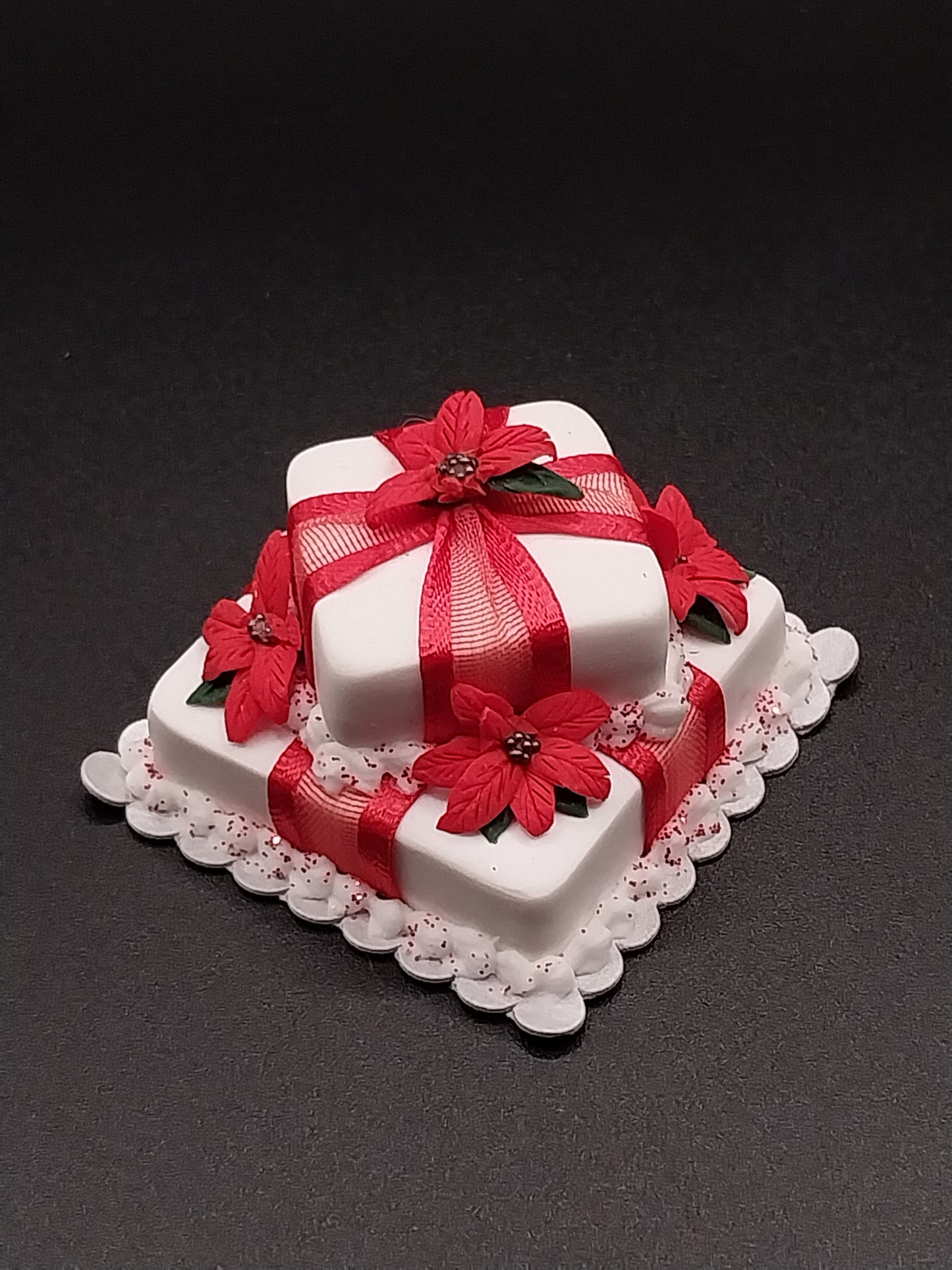 2 Tier Poinsettia Christmas Cake