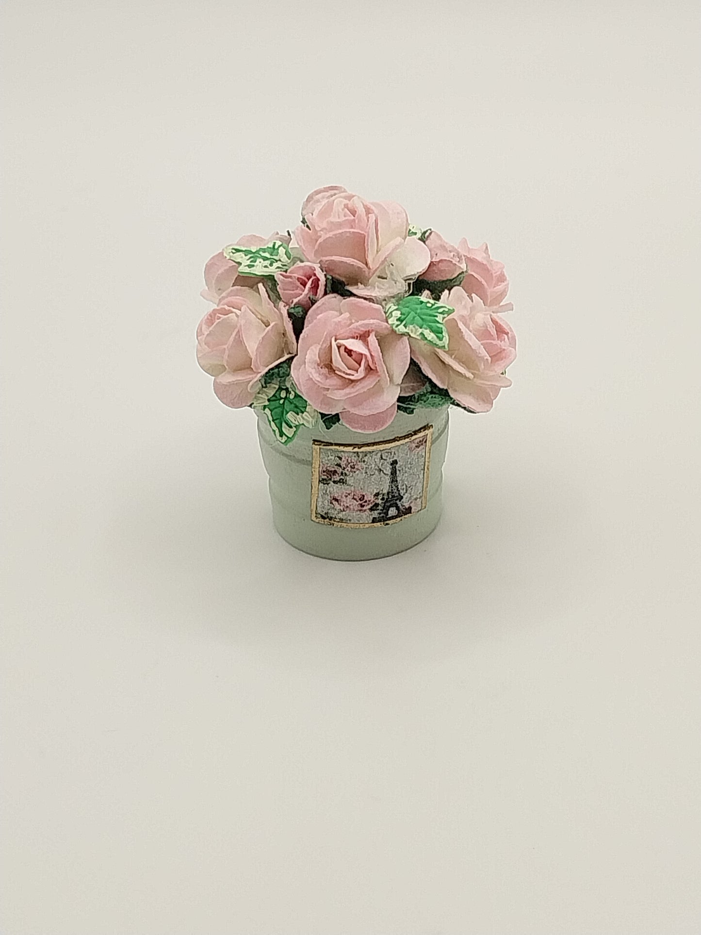 Bucket of Roses, Pink